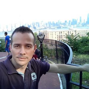 Meet your Posher, Augusto